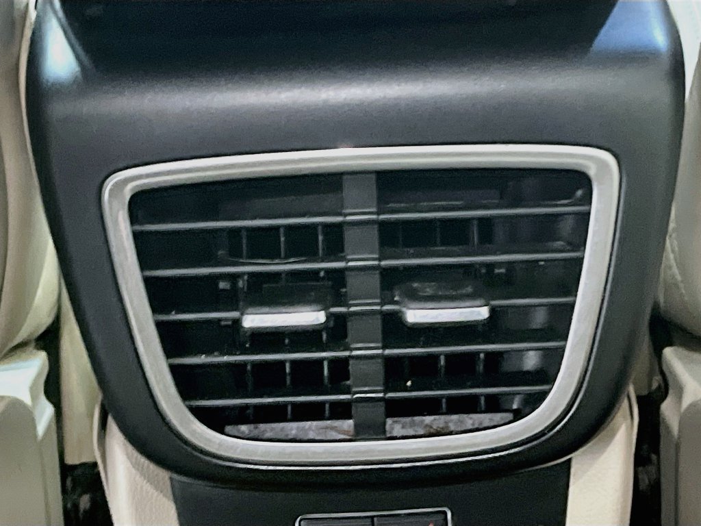 Used 2018 Lincoln MKX Select w/ Select Plus Package AWD/4WD image 26