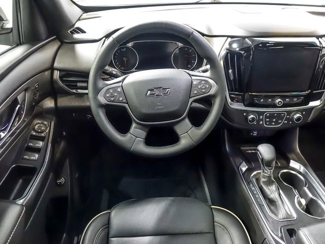 Certified 2023 Chevrolet Traverse Premier w/ Redline Edition image 18