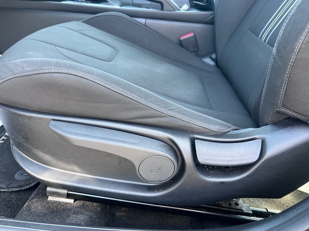 Used 2021 Hyundai Elantra SEL FWD image 9