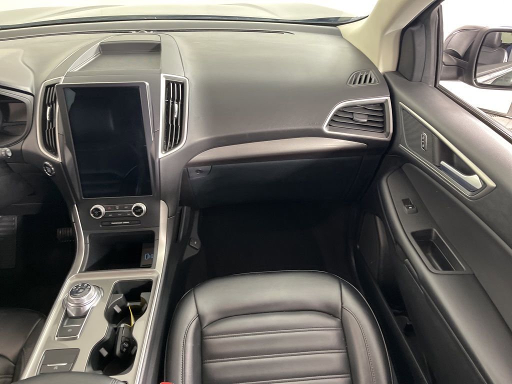 Used 2024 Ford Edge SEL AWD/4WD image 14