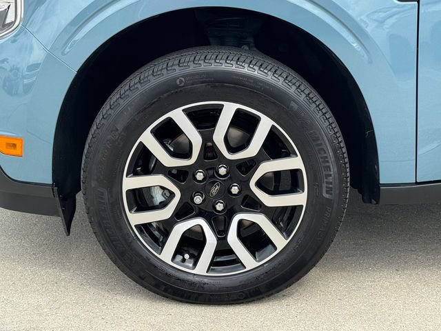 Used 2022 Ford Maverick Lariat w/ Equipment Group 500A Standard AWD/4WD image 5