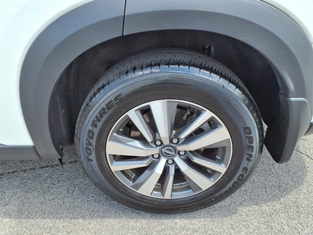 Certified 2024 Nissan Pathfinder SL image 4