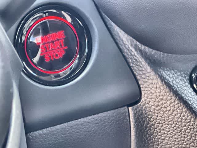 Certified 2026 Honda HR-V LX image 28