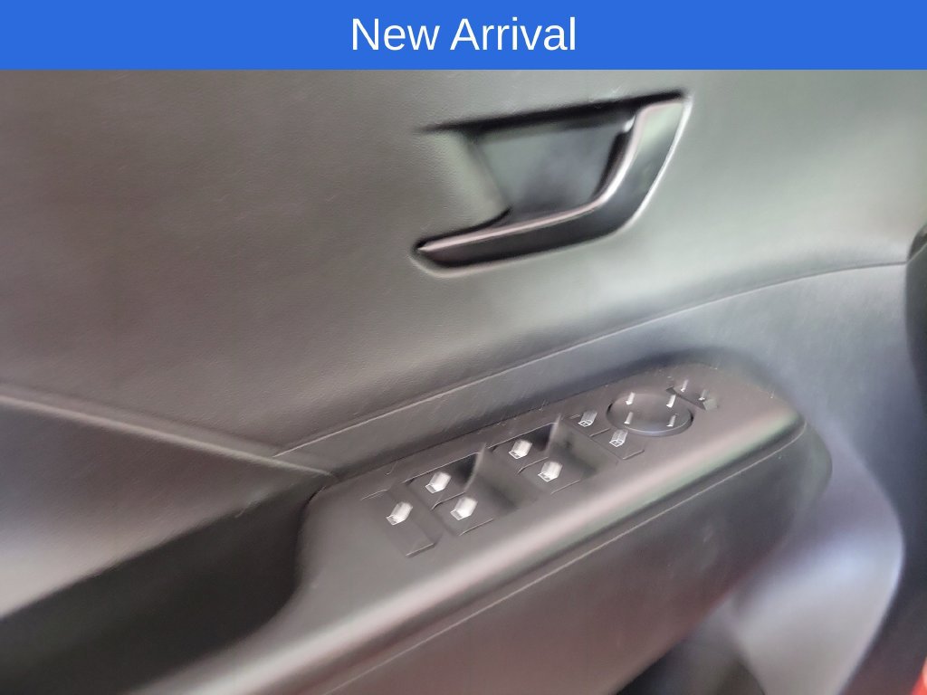 Used 2024 Hyundai Kona SEL w/ Convenience Package FWD image 15