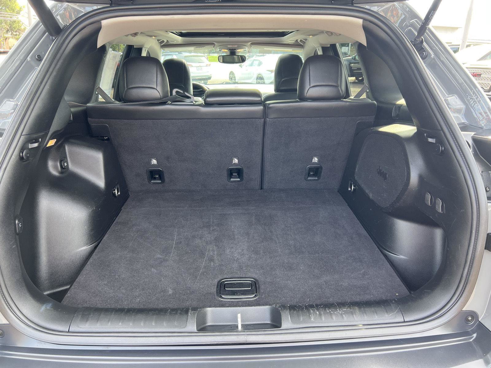 Used 2020 Jeep Cherokee Limited AWD/4WD image 13