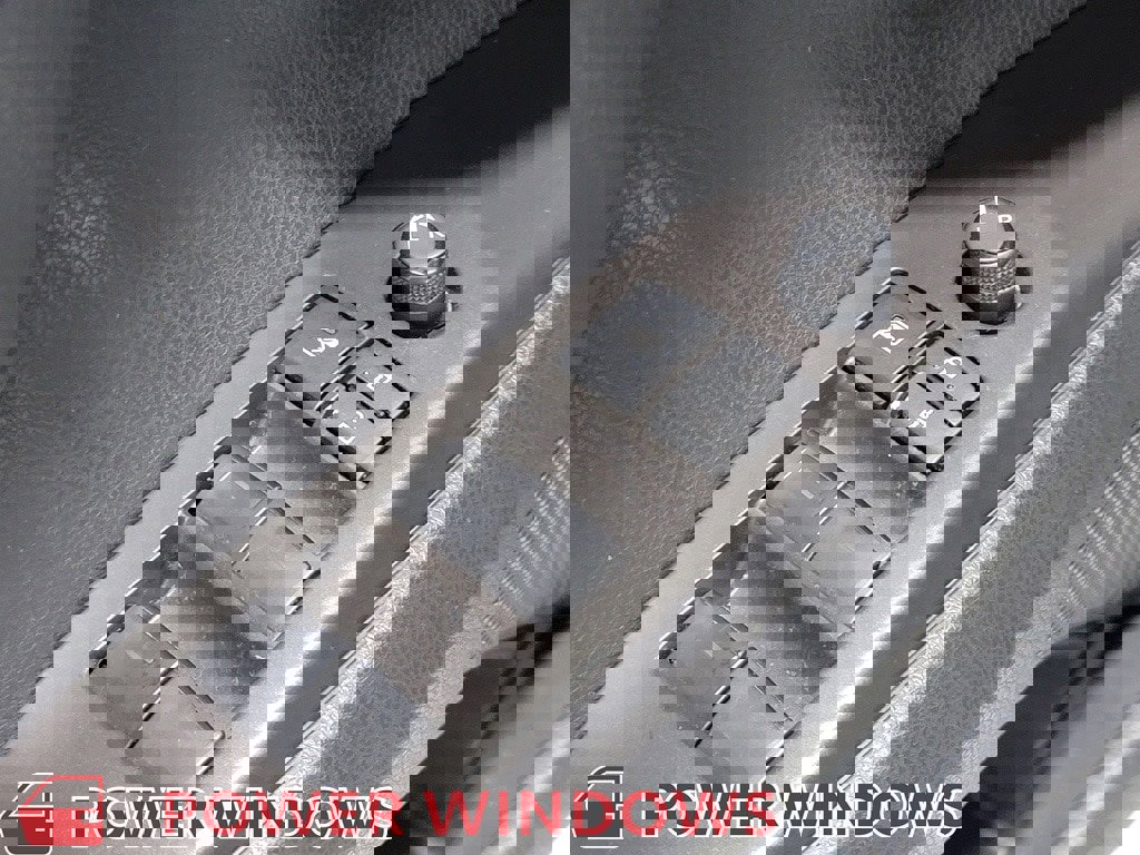 Used 2023 Toyota Camry SE image 25