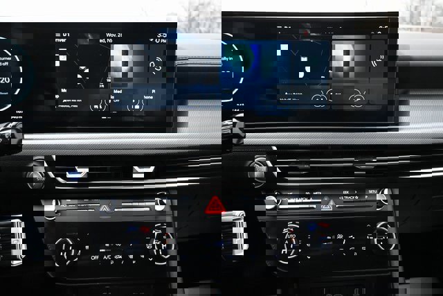 Used 2024 Hyundai Sonata SEL w/ Convenience Package image 31