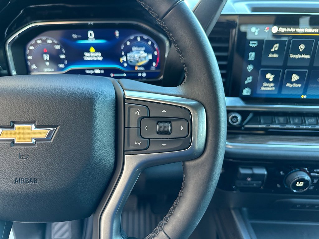 Used 2025 Chevrolet Silverado 2500 LT w/ Convenience Package image 17