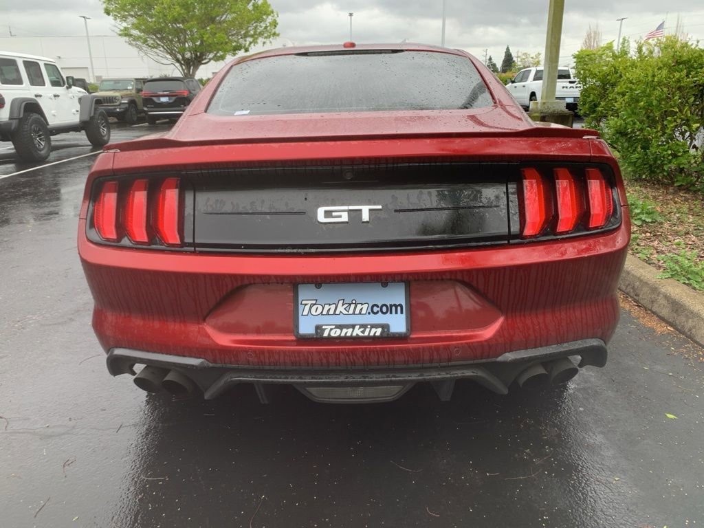 Used 2019 Ford Mustang GT image 3
