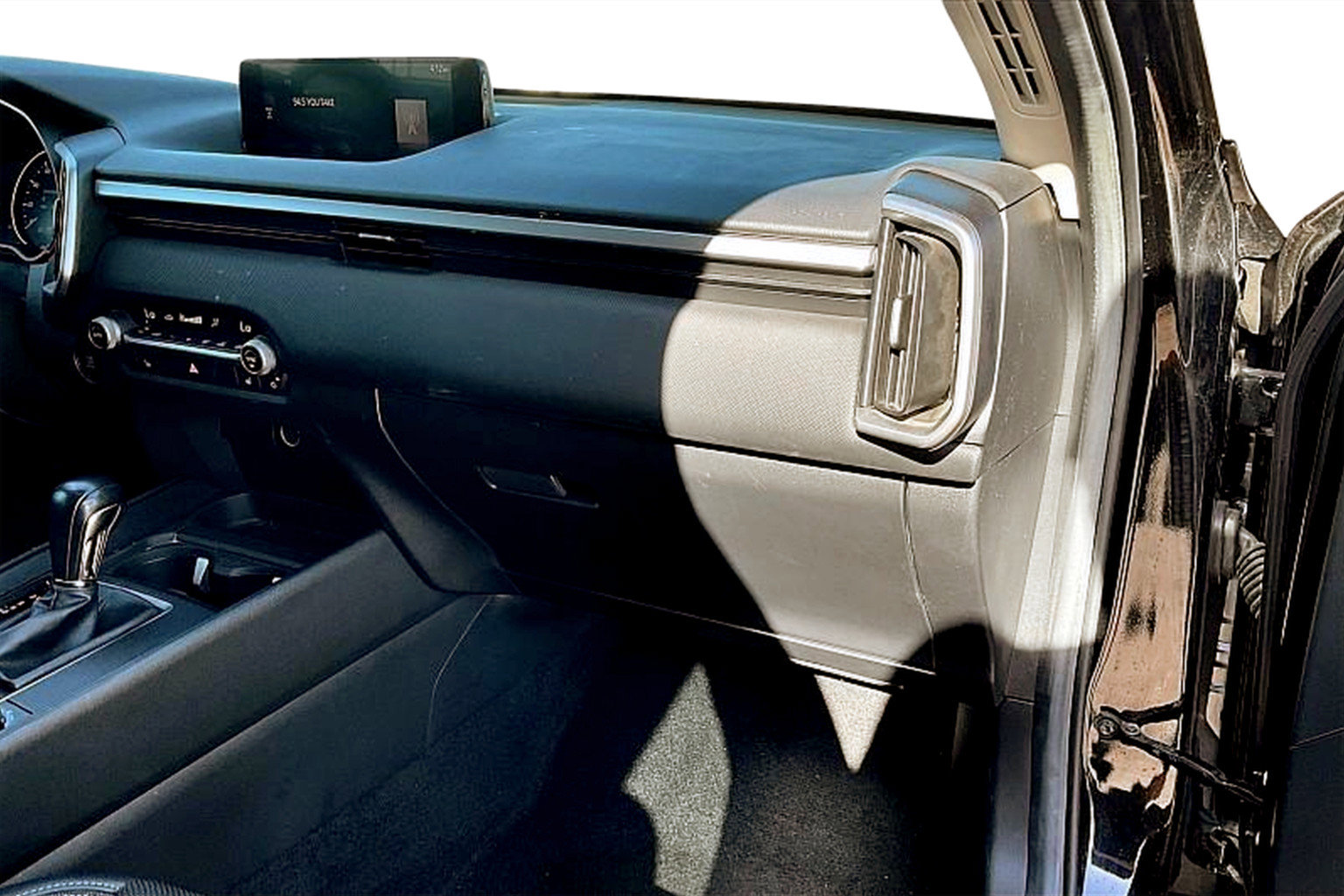 Used 2024 MAZDA CX-50 AWD 2.5 S w/ Preferred Package image 16