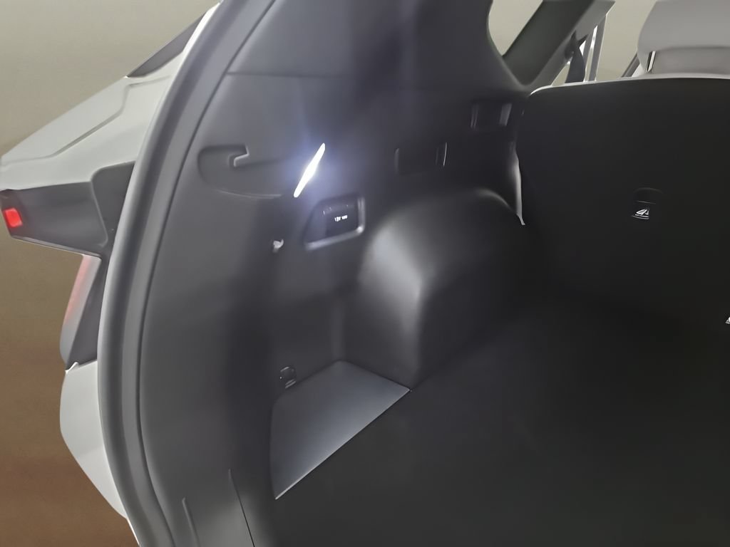 Used 2025 Hyundai Tucson SEL AWD/4WD image 19