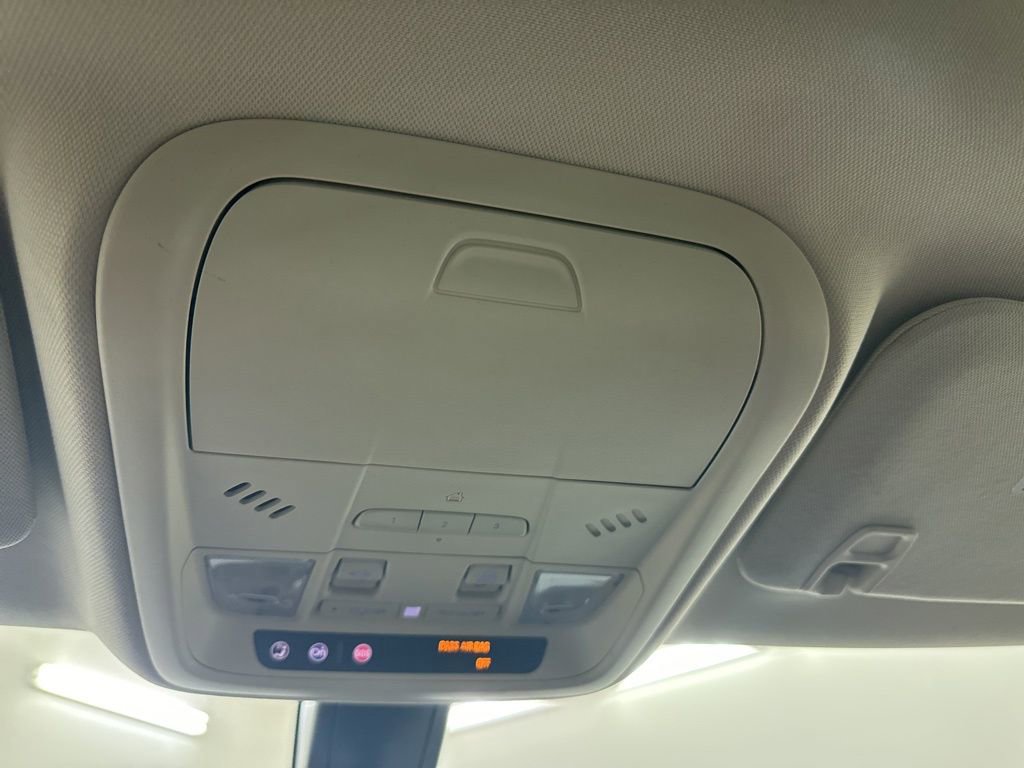 Used 2017 Cadillac XT5 Luxury FWD image 45