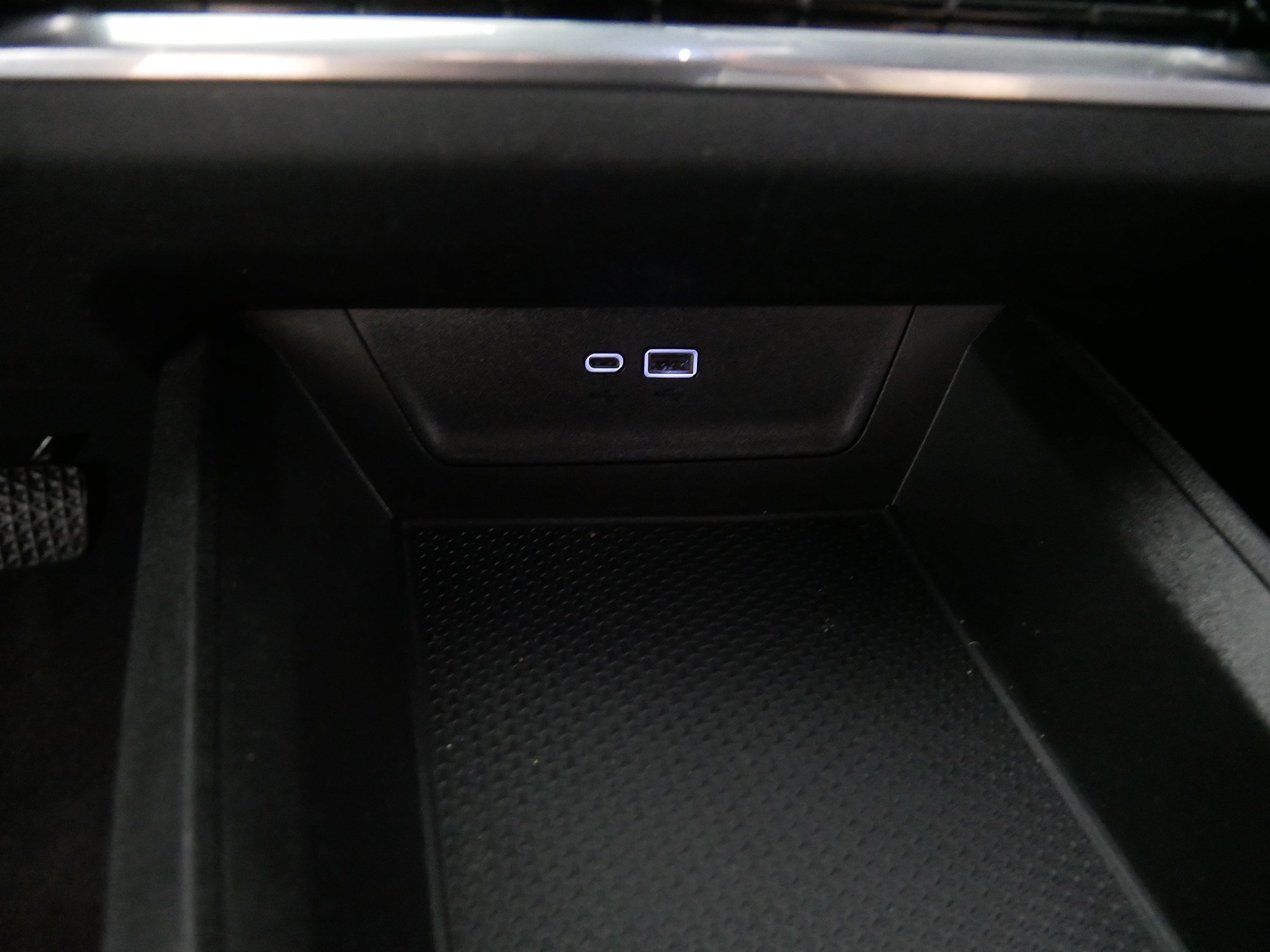 Used 2025 Chevrolet Equinox LT w/ Convenience Package II FWD image 29