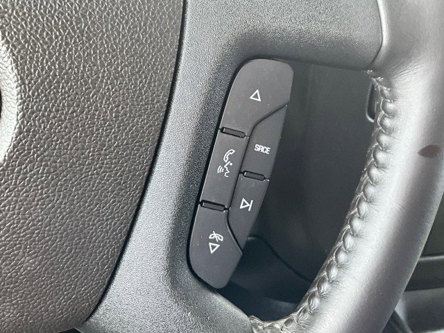 Used 2020 Chevrolet Express 3500 Extended w/ Driver Convenience Package image 17
