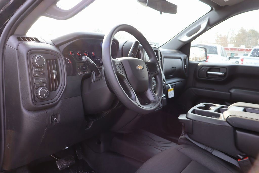 New 2026 Chevrolet Silverado 1500 Custom w/ Turbomax Blackout Package image 6