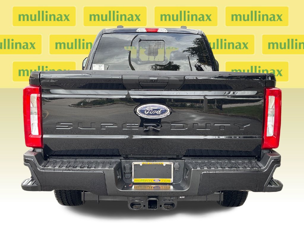 New 2026 Ford F250 4x4 Crew Cab Super Duty image 8