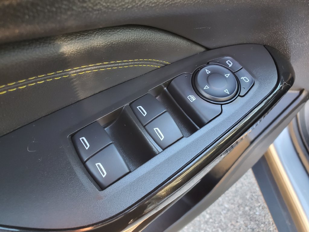 Used 2024 Chevrolet Trax LT w/ Driver Confidence Package FWD image 14