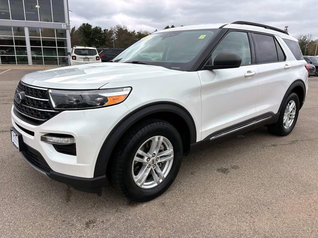 Used 2020 Ford Explorer XLT w/ Equipment Group 202A AWD/4WD image 7