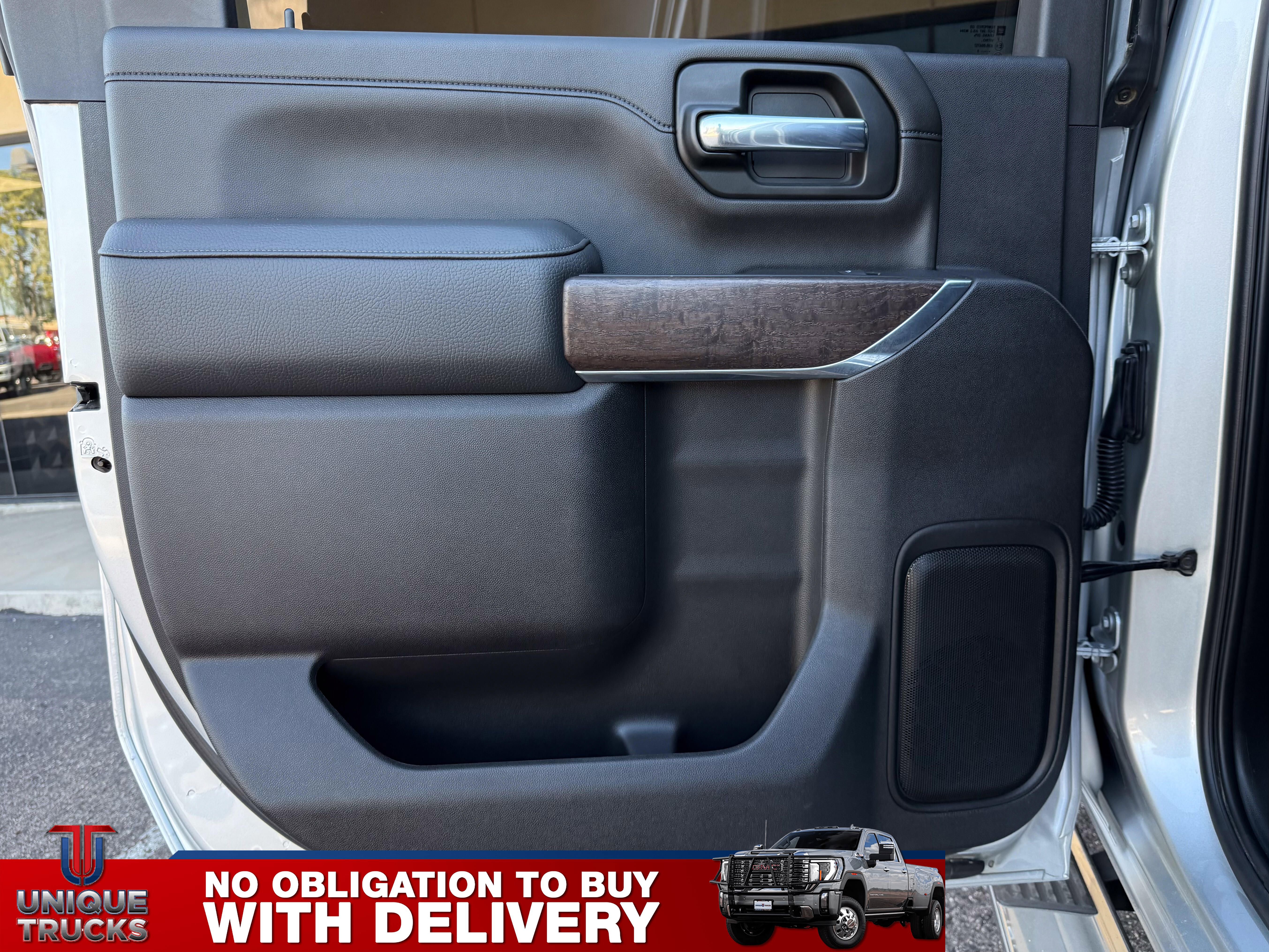 Used 2022 GMC Sierra 2500 Denali w/ Denali Ultimate Package image 21