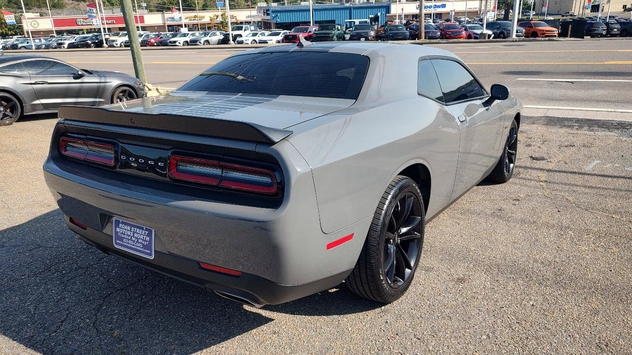 Used 2017 Dodge Challenger R/T Plus RWD image 3