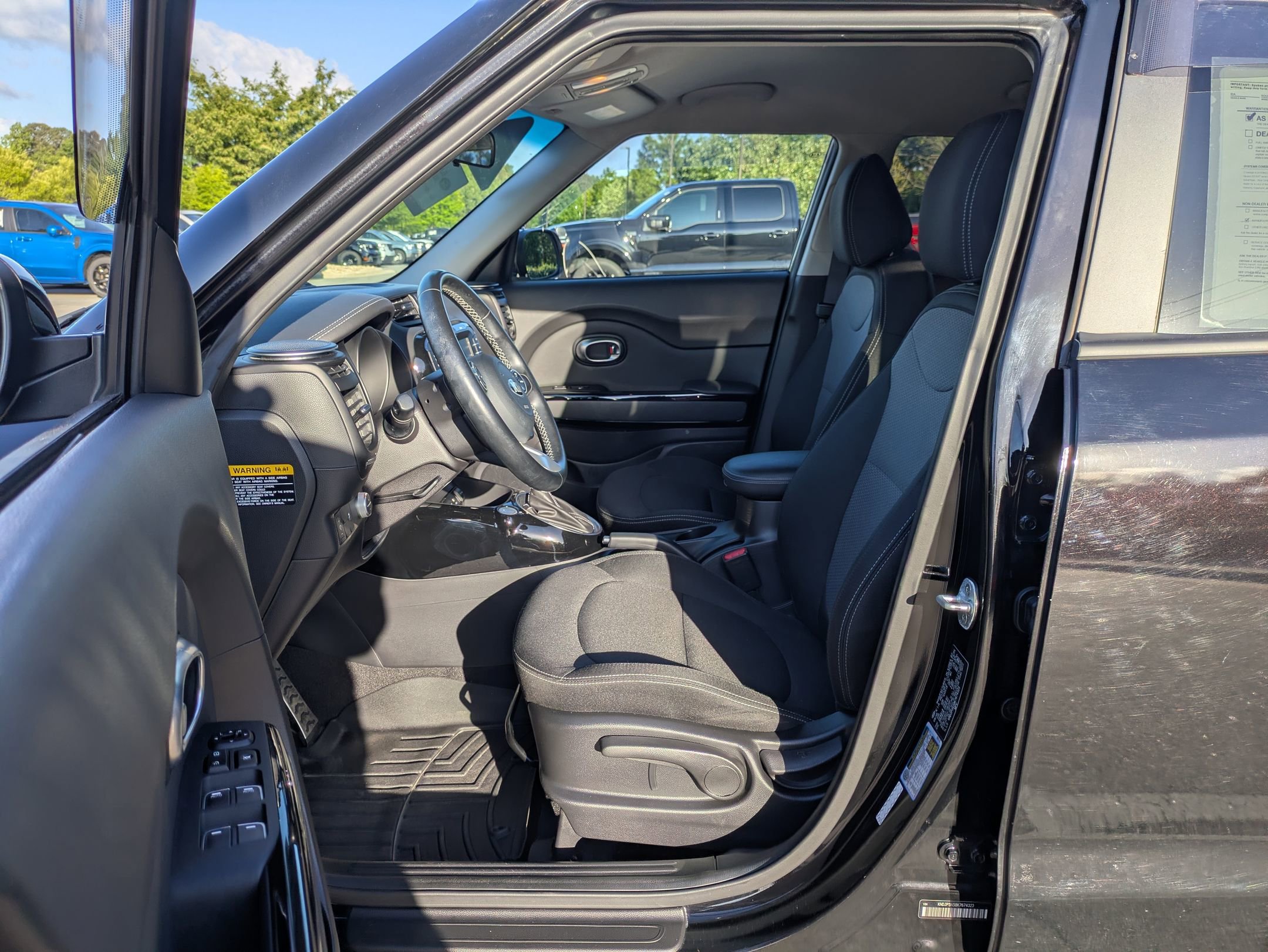 Used 2019 Kia Soul + w/ Audio Package FWD image 13