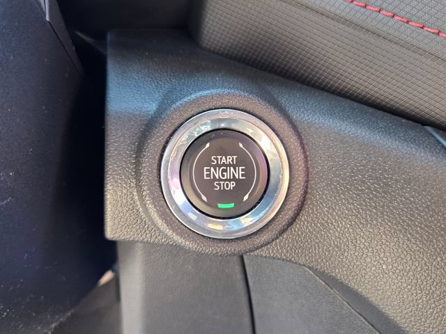 Used 2023 Chevrolet TrailBlazer RS w/ Convenience Package AWD/4WD image 28