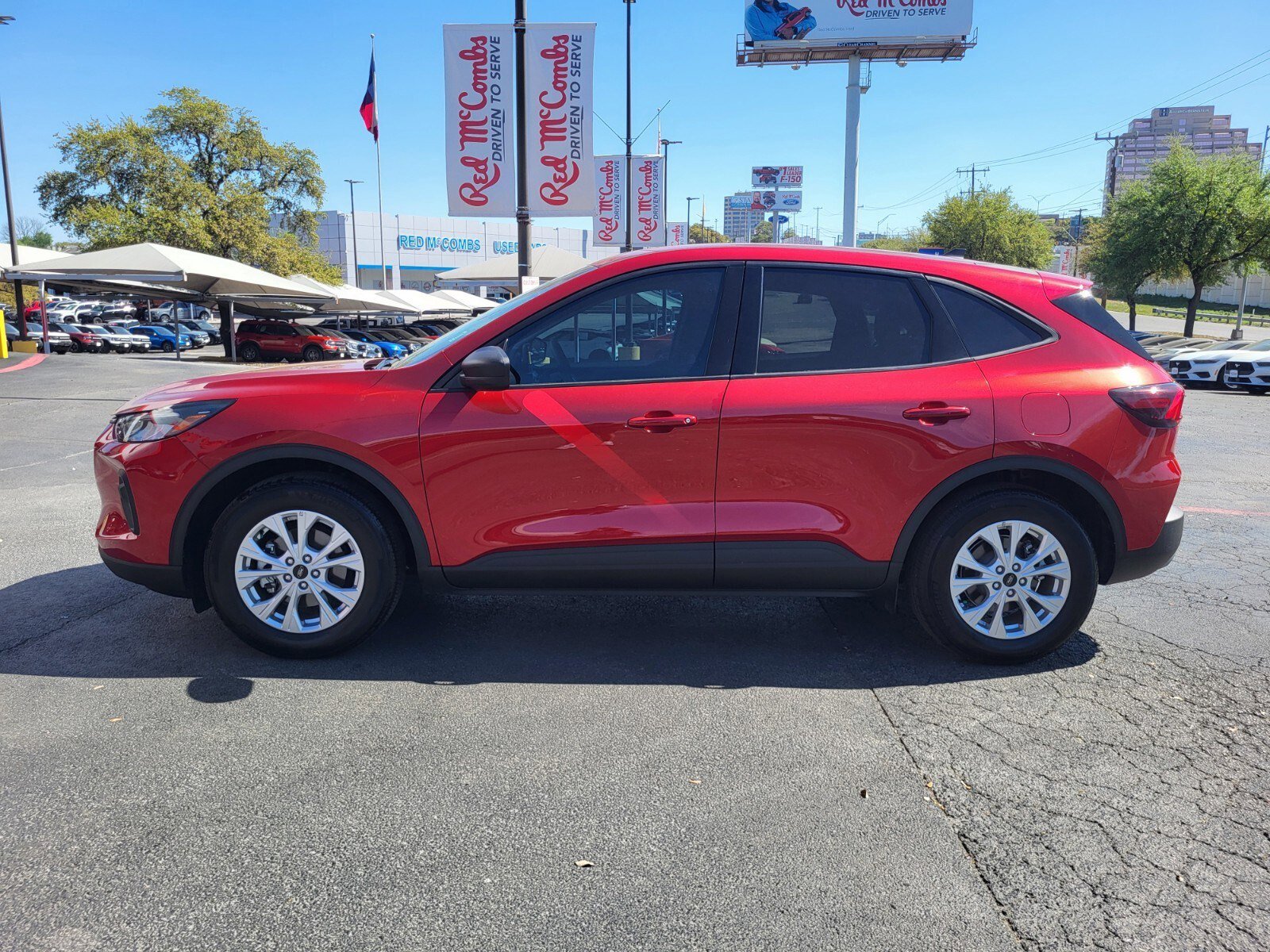 Certified 2025 Ford Escape Active image 7