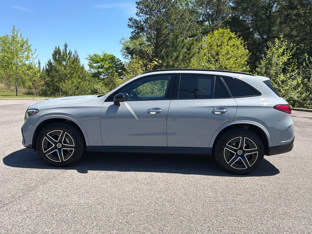 Used 2026 Mercedes-Benz GLC 300 image 7