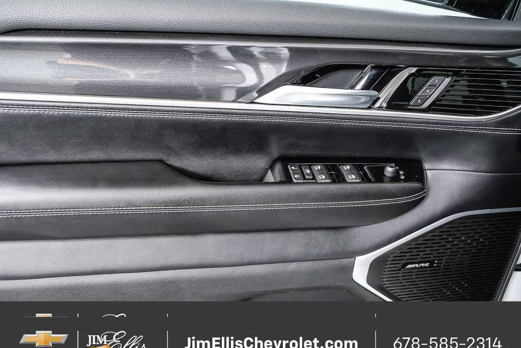 Used 2023 Jeep Wagoneer 2WD w/ Convenience Group I image 7