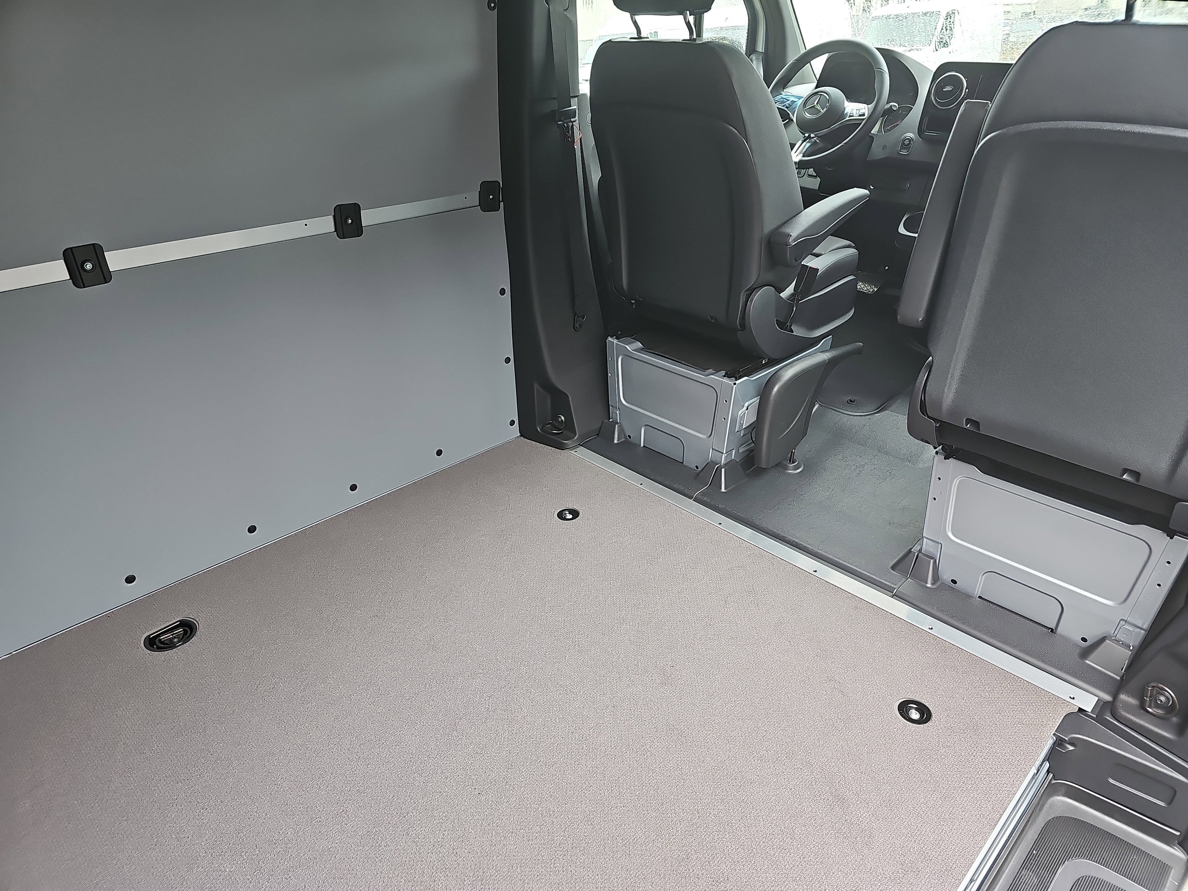 New 2025 Mercedes-Benz Sprinter 2500 image 11