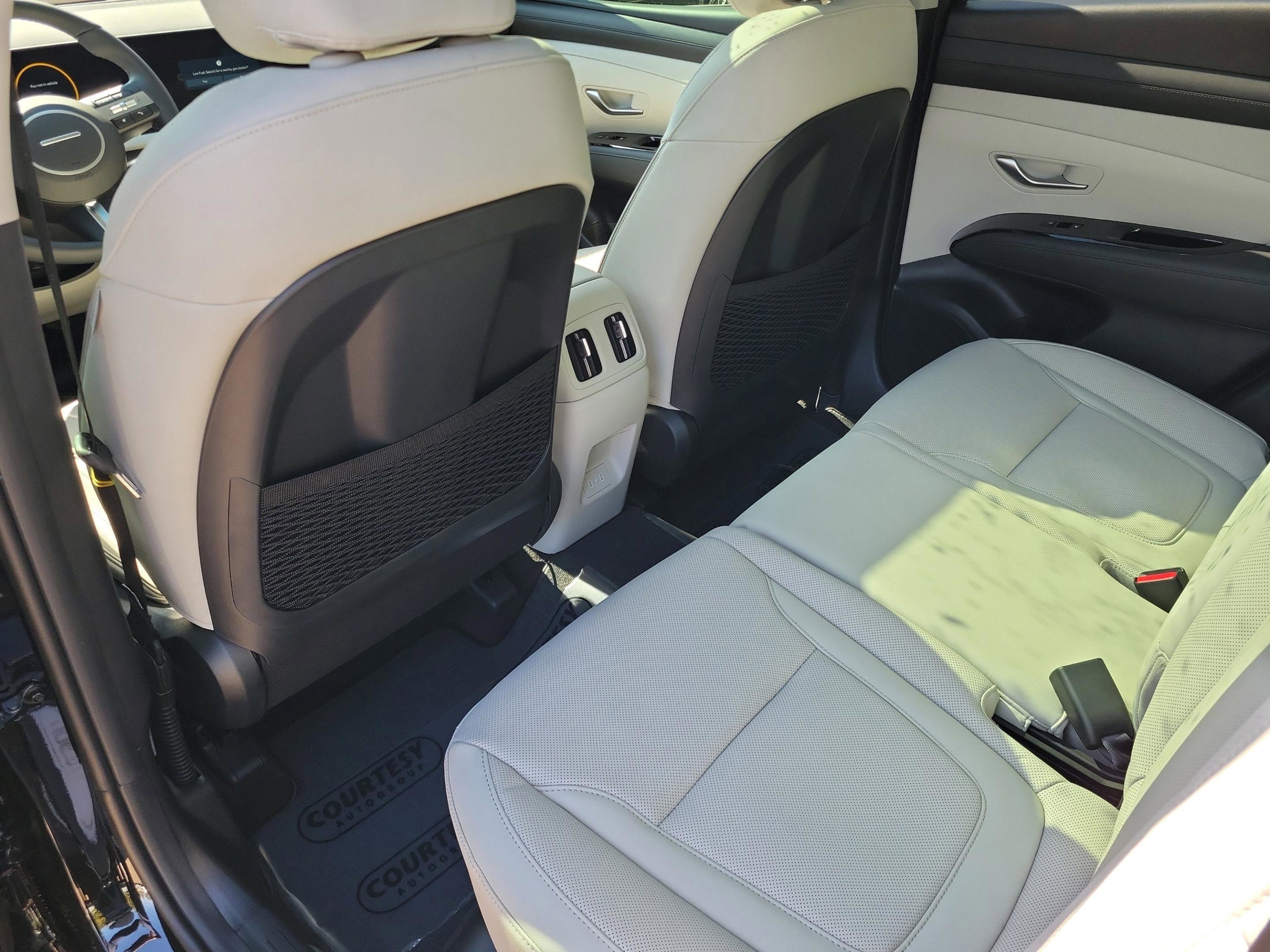 New 2026 Hyundai Tucson Limited image 13