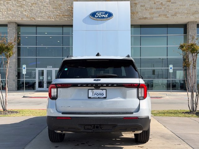 New 2026 Ford Explorer Active RWD image 45