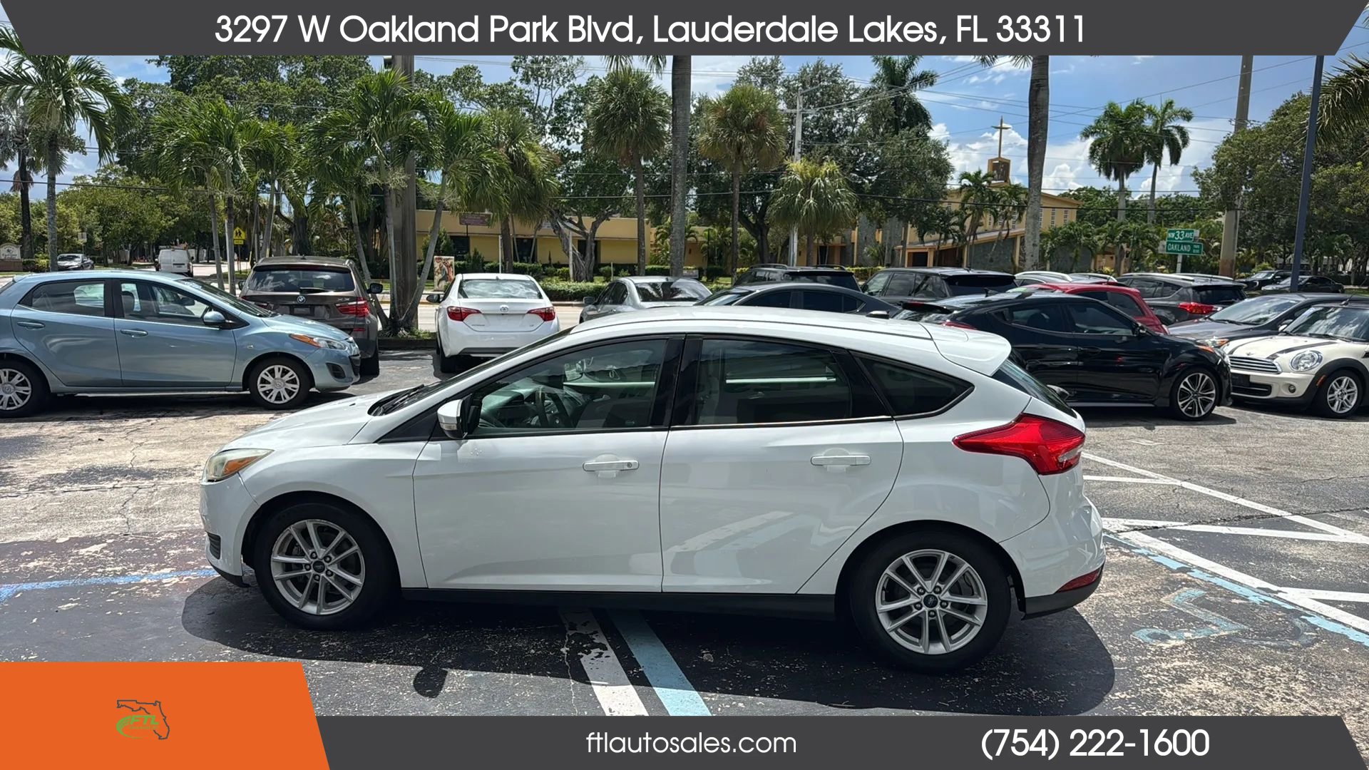 Used 2016 Ford Focus SE FWD image 5