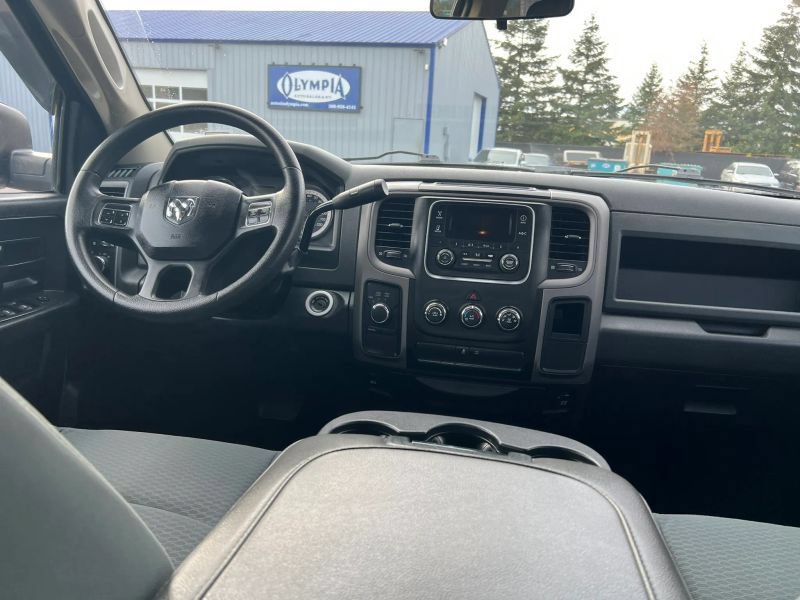 Used 2014 RAM 1500 ST w/ SXT Appearance Group AWD/4WD image 11