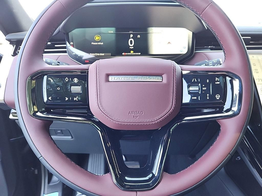 New 2025 Land Rover Range Rover Sport Dynamic SE image 18