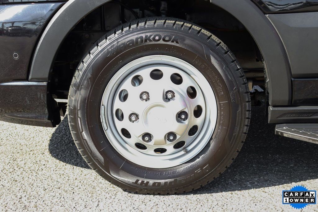 Used 2021 Ford Transit 350 XLT image 34