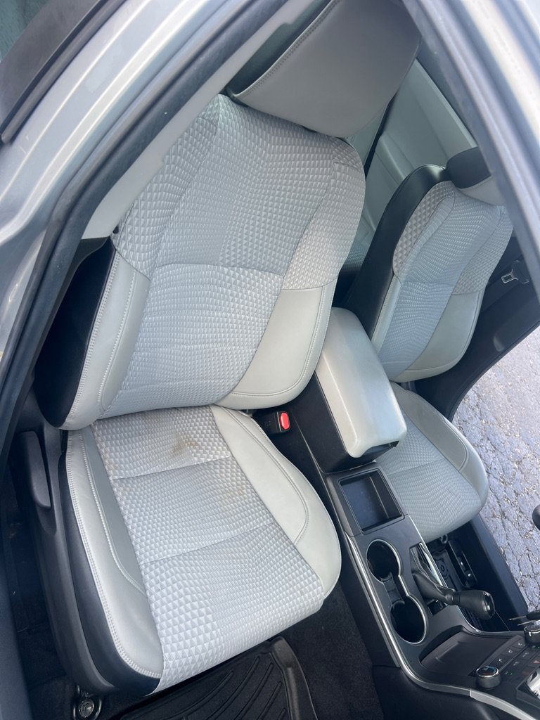 Used 2015 Toyota Camry SE FWD image 20