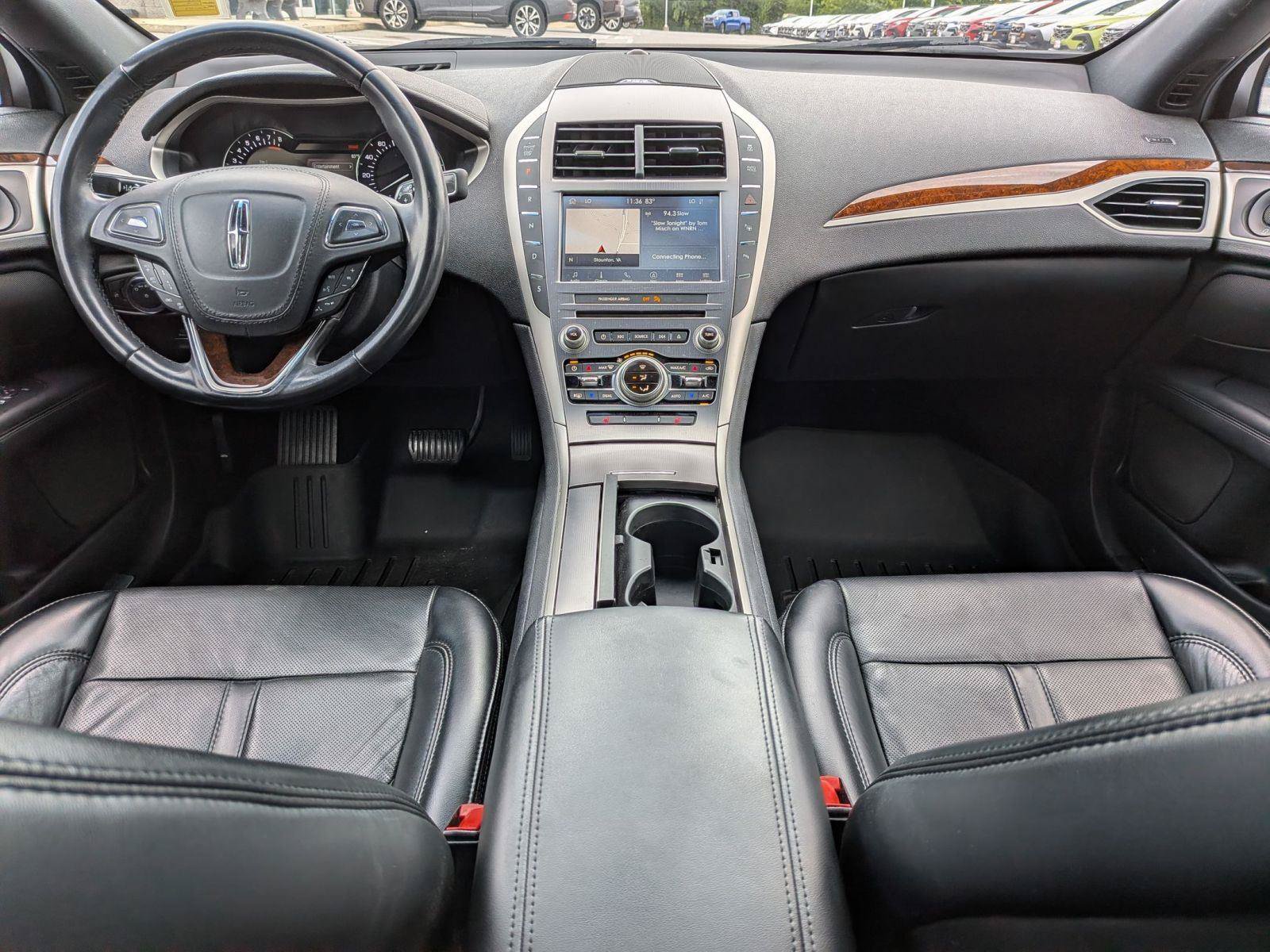 Used 2020 Lincoln MKZ Reserve FWD image 30