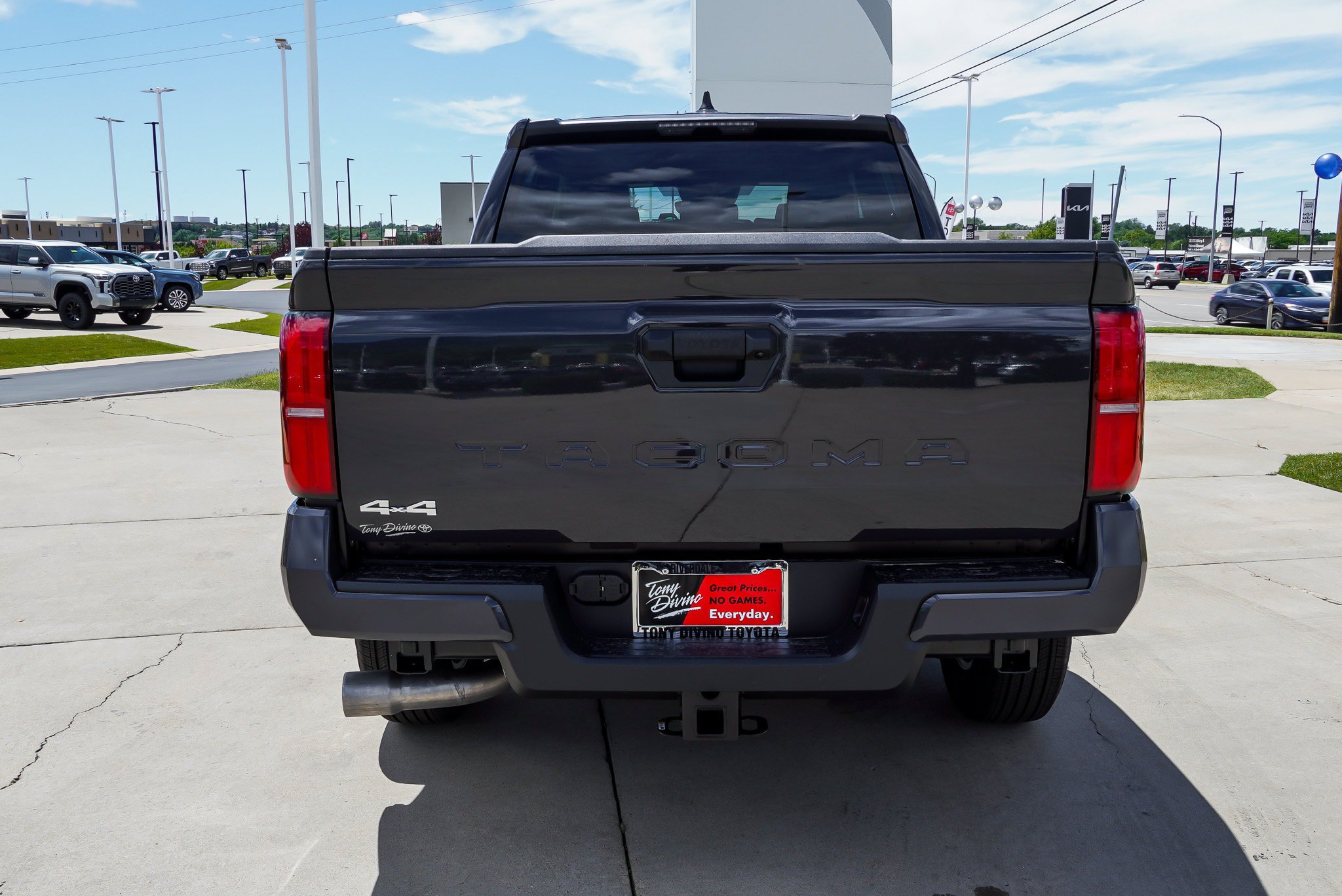 New 2026 Toyota Tacoma SR5 AWD/4WD image 7