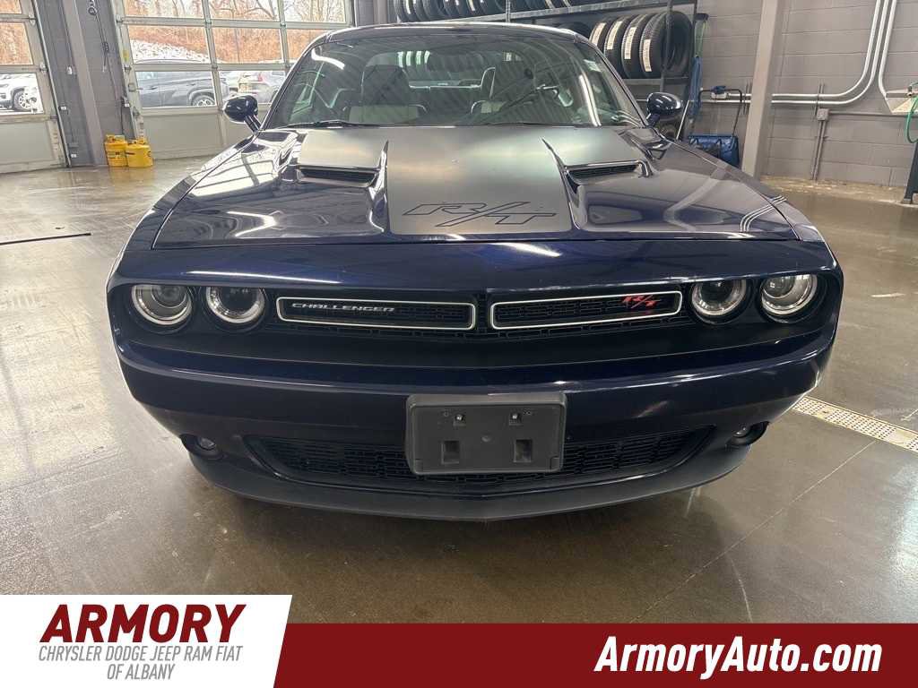 Used 2015 Dodge Challenger R/T Plus image 2
