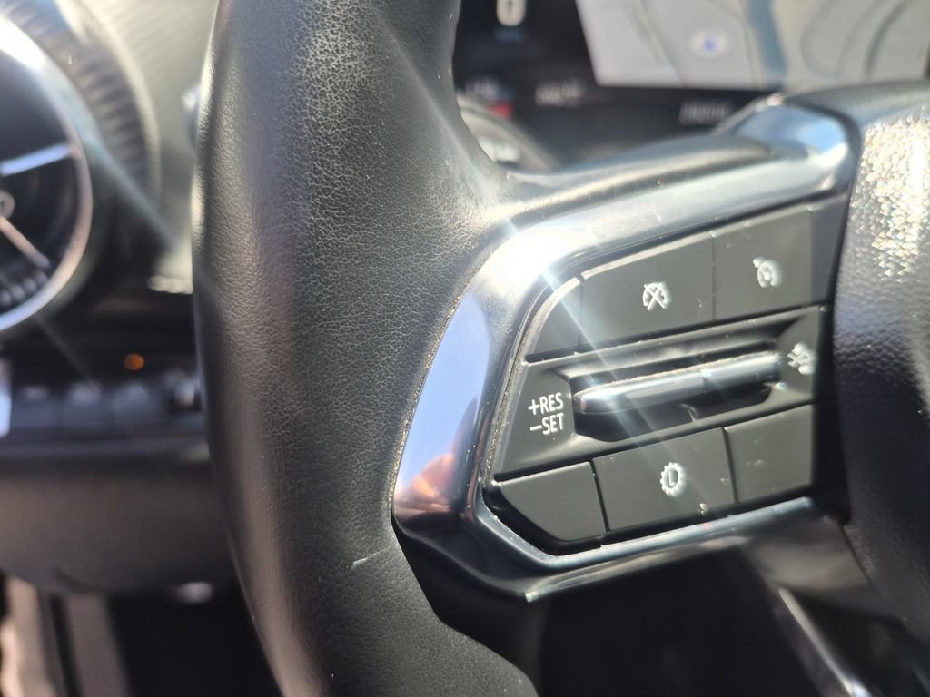 Used 2025 Chevrolet Equinox LT AWD/4WD image 10