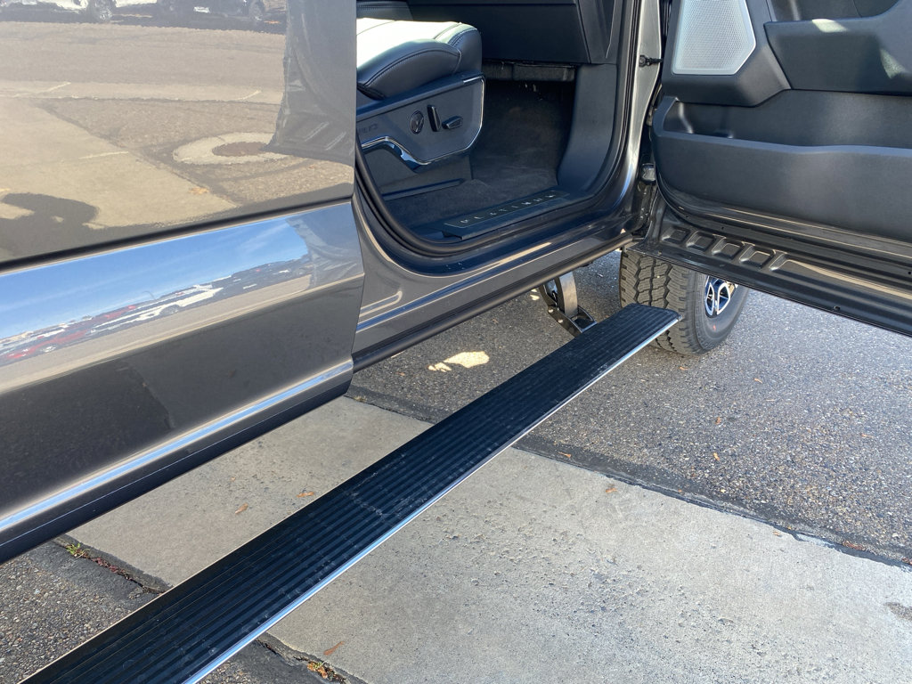 New 2026 Ford F350 Platinum image 17