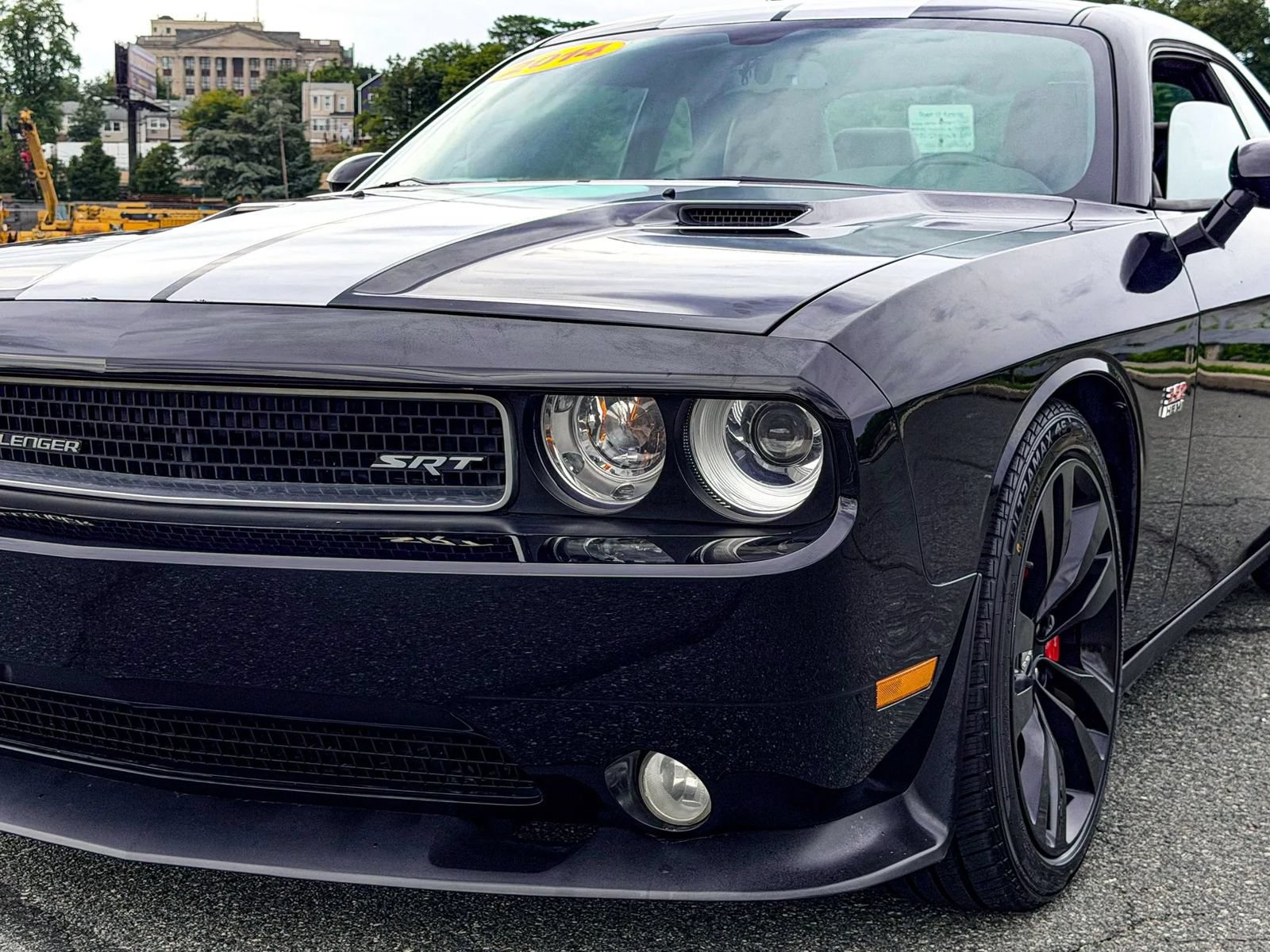 Used 2014 Dodge Challenger SRT8 w/ Harman/Kardon Audio Group RWD image 34