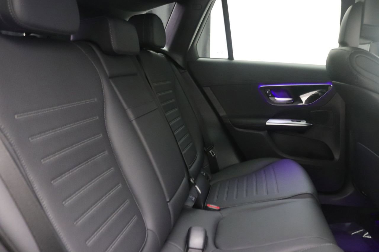 New 2026 Mercedes-Benz GLC 300 image 10