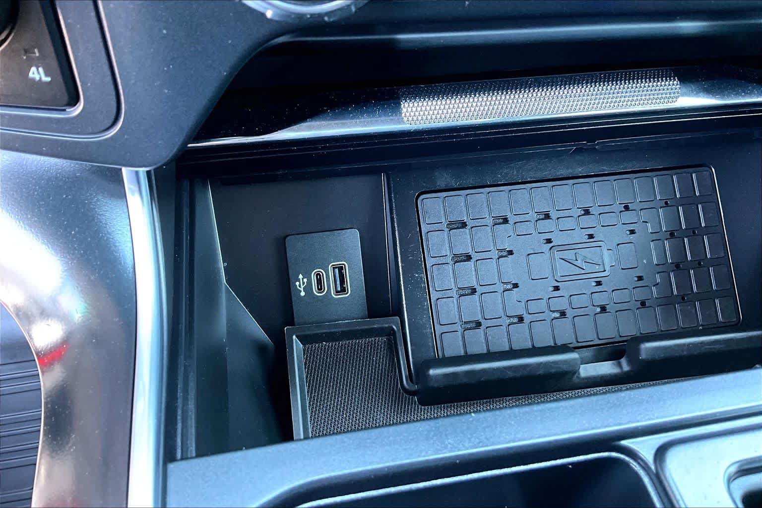 Certified 2025 Ford F150 Raptor AWD/4WD image 33