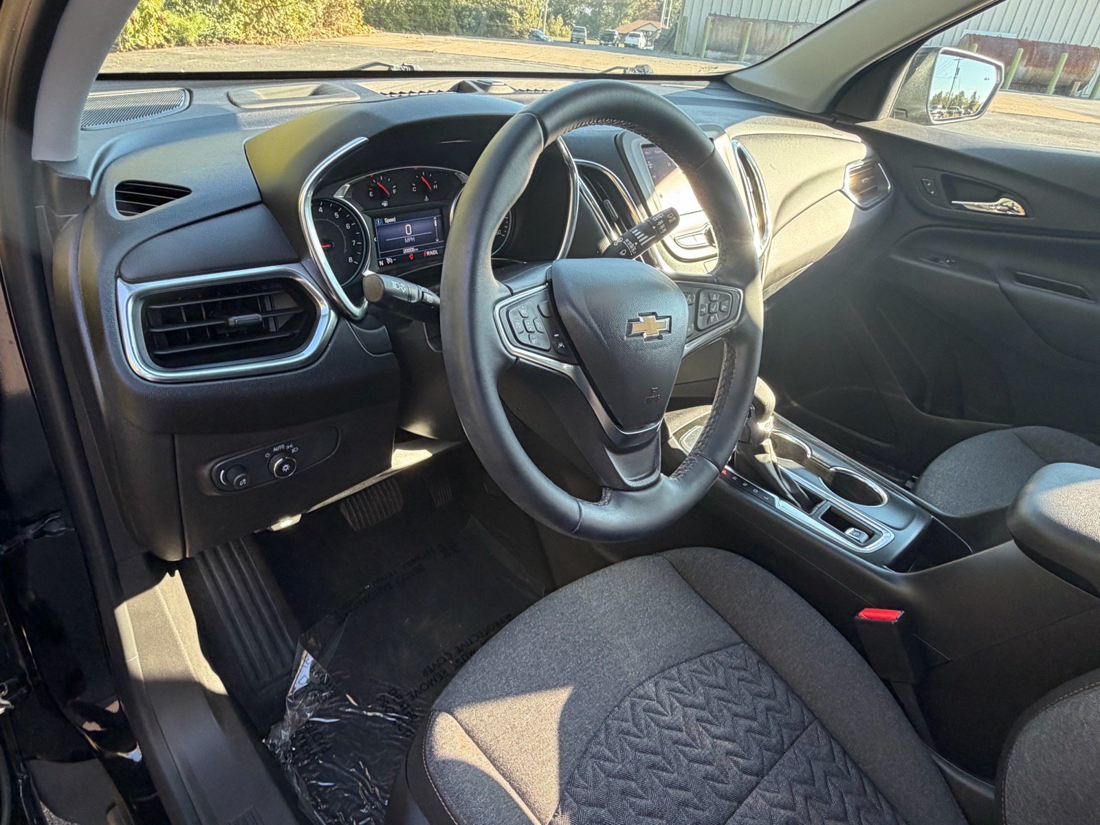 Used 2024 Chevrolet Equinox LT w/ LPO, Floor Liner Package FWD image 24