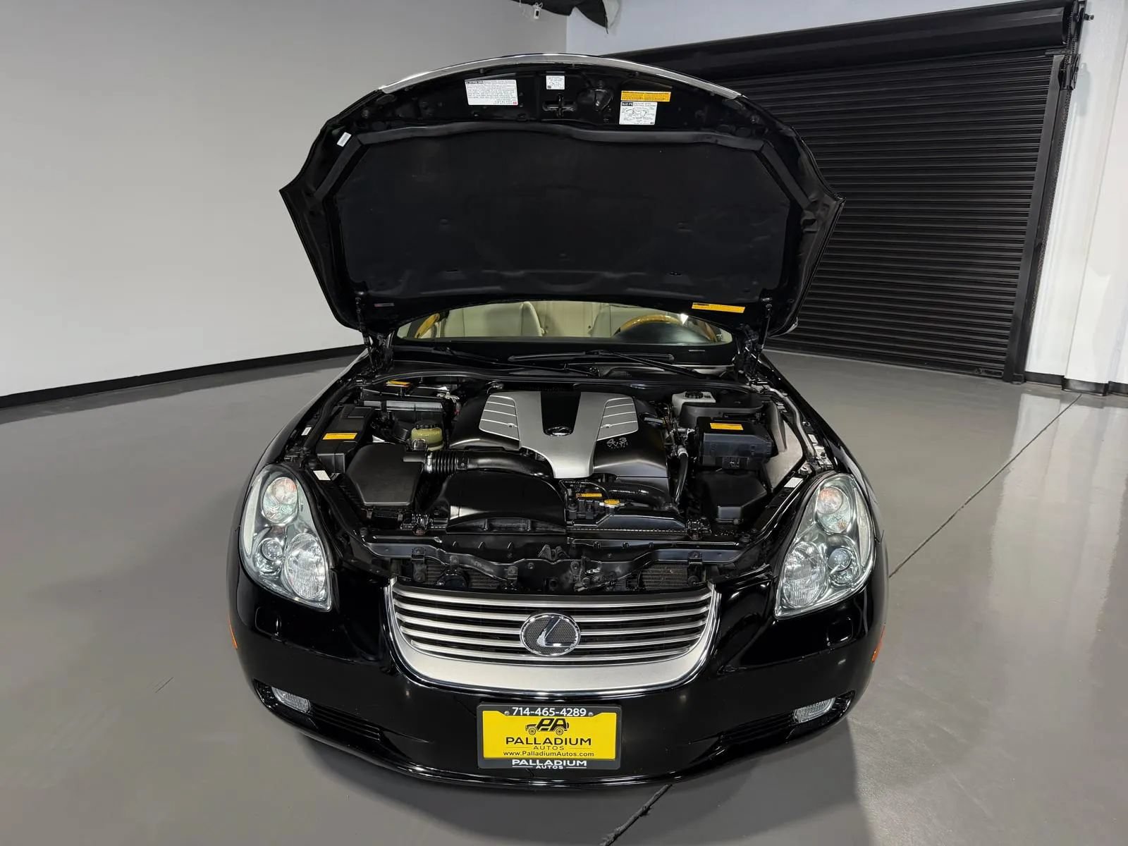 Used 2004 Lexus SC 430 Convertible RWD image 7
