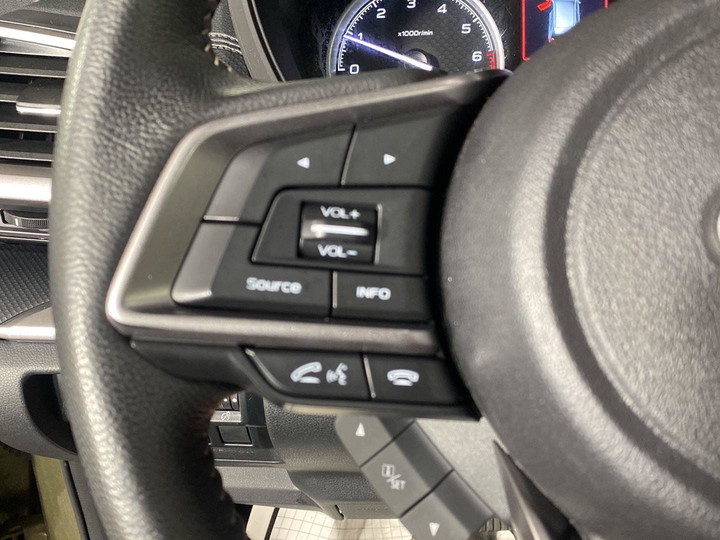Used 2024 Subaru Forester Premium AWD/4WD image 25