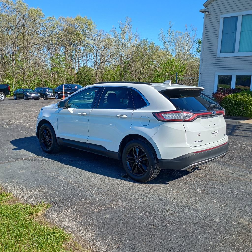 Used 2018 Ford Edge SEL image 3