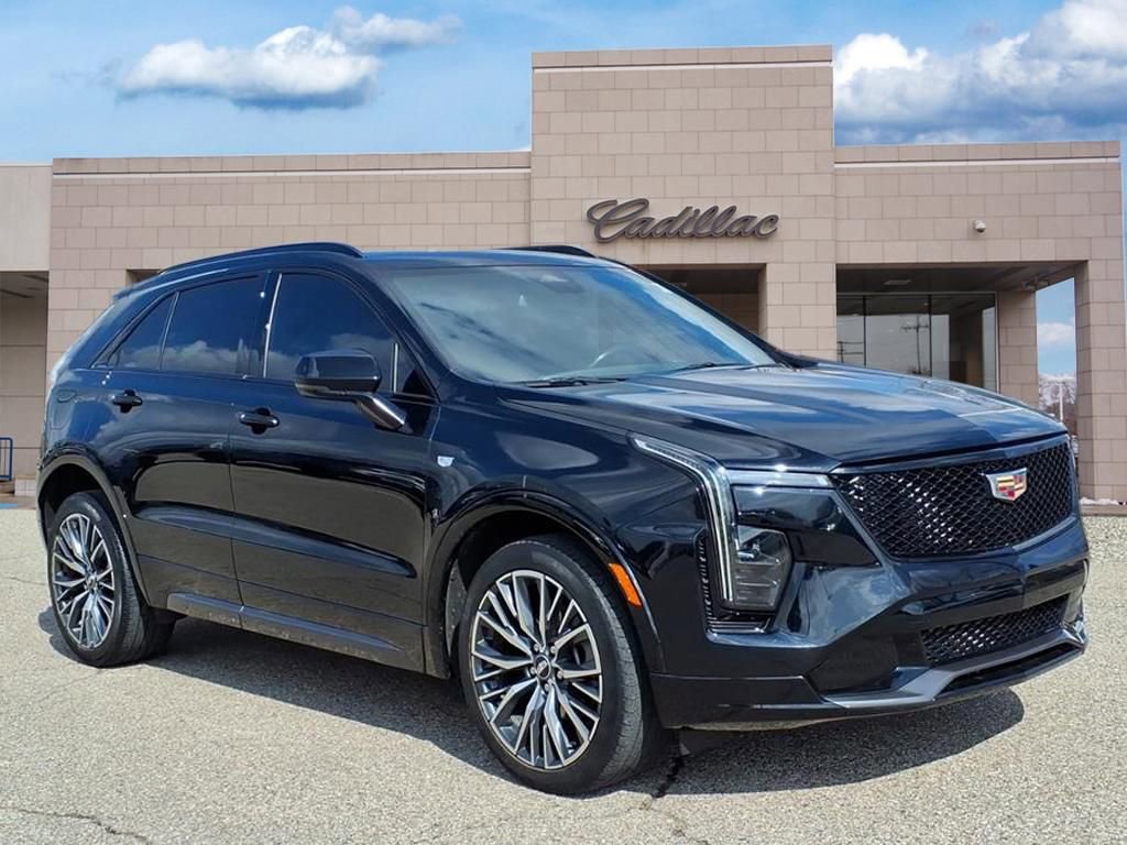 Certified 2024 Cadillac XT4 Sport AWD/4WD image 3